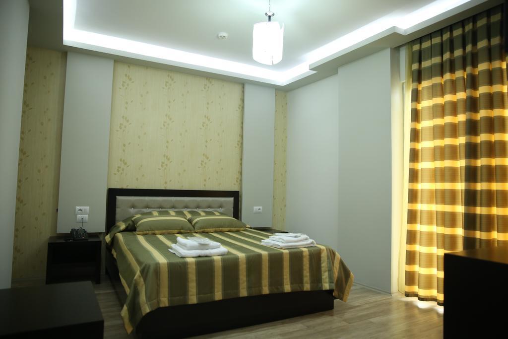 Hotel Pogradeci Szoba fotó