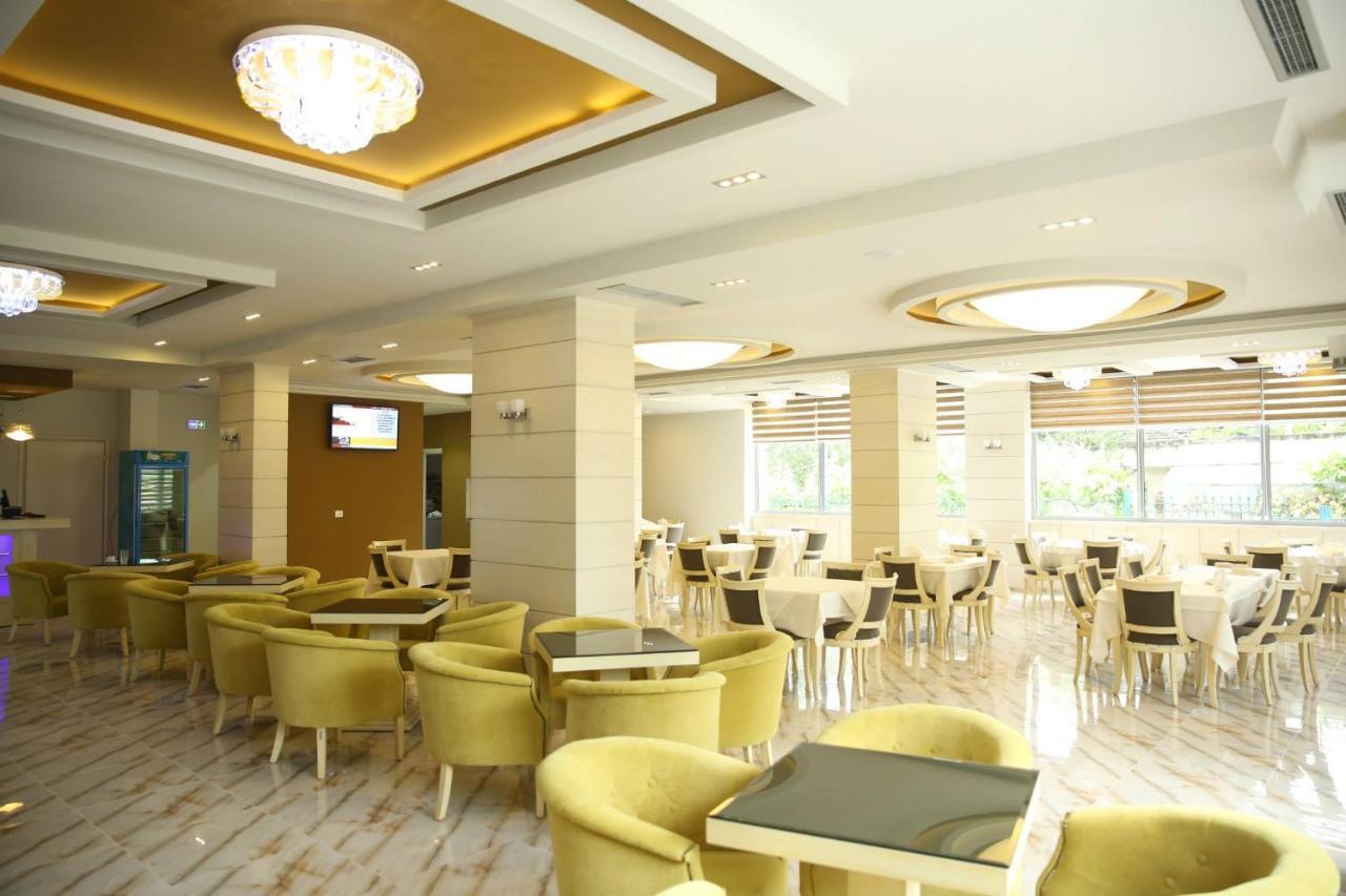 Hotel Pogradeci Kültér fotó